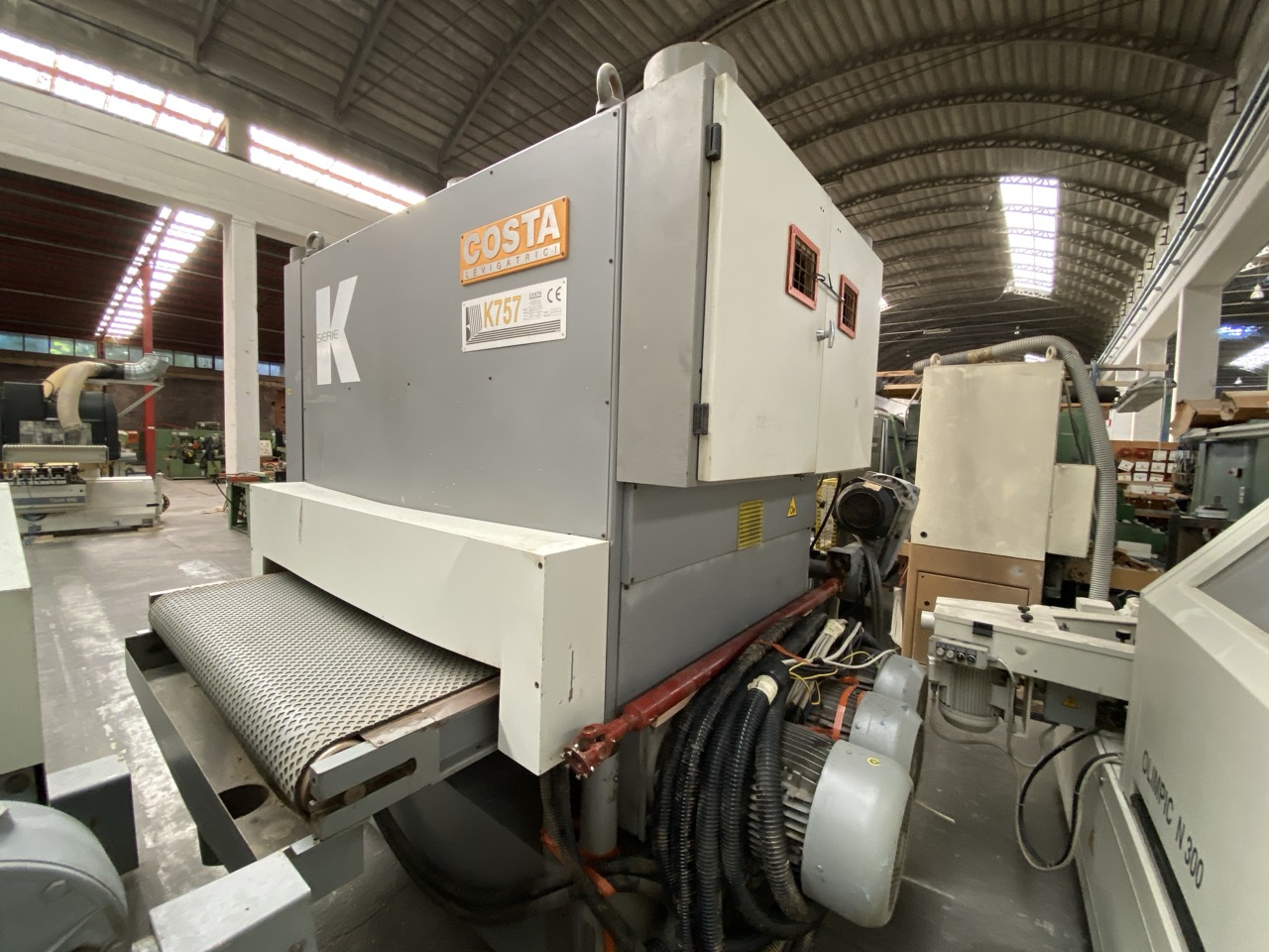 Usato 1999 Costa CCC CCC 1350 Linea di calibratura a 3 rulli superiori e 3 rulli inferiori, larghezza tappeto mm. 1350