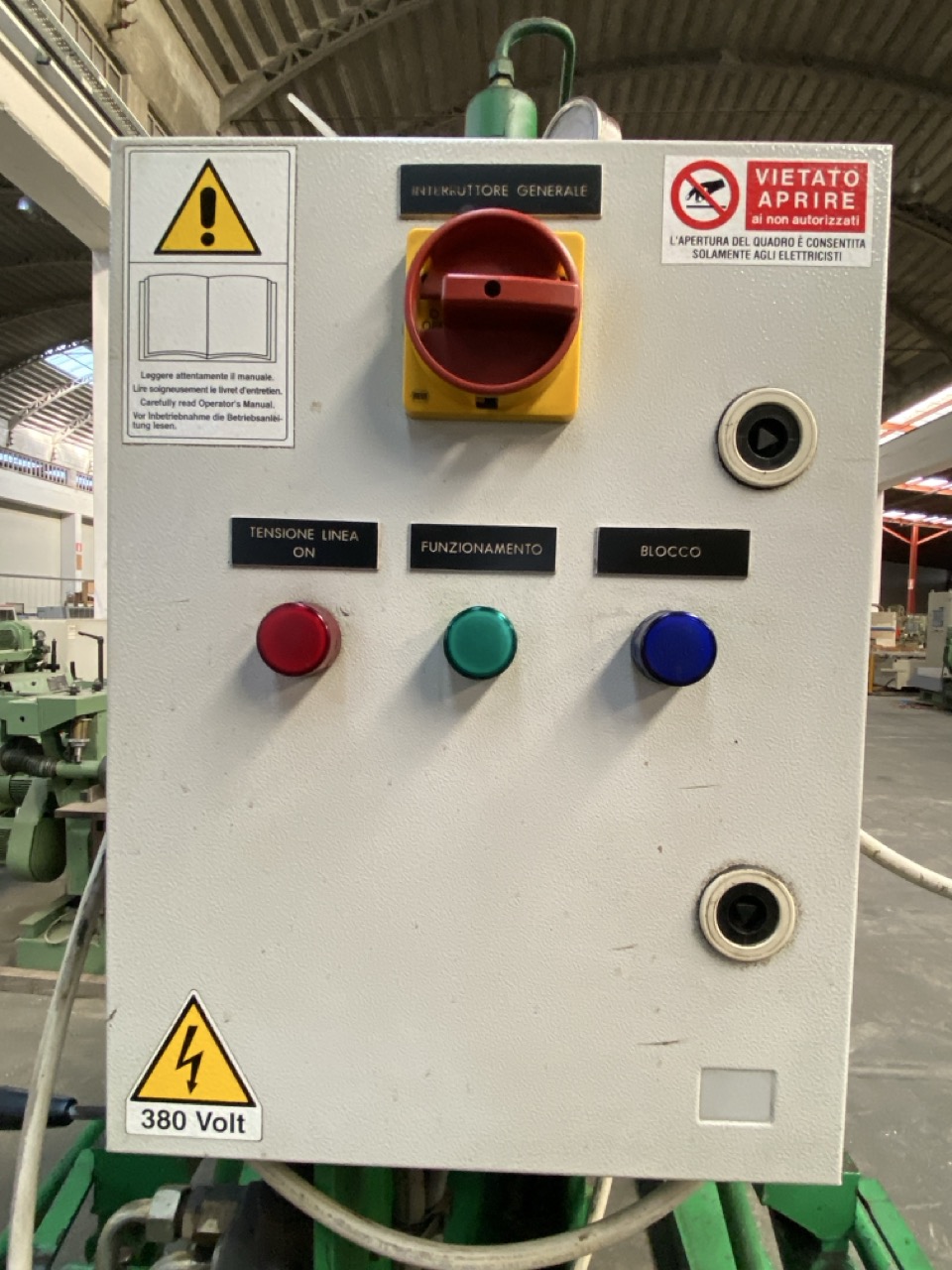 Usato 2000 M.A.C. SN-OL 1230x650-10T Pressa snervatrice per la curvatura del legno