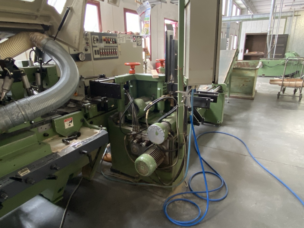 Usato Impianto completo 1994 Weinig U23 + Friulmac FN3 + giostra convogliatrice + nastro di ritorno + accessori