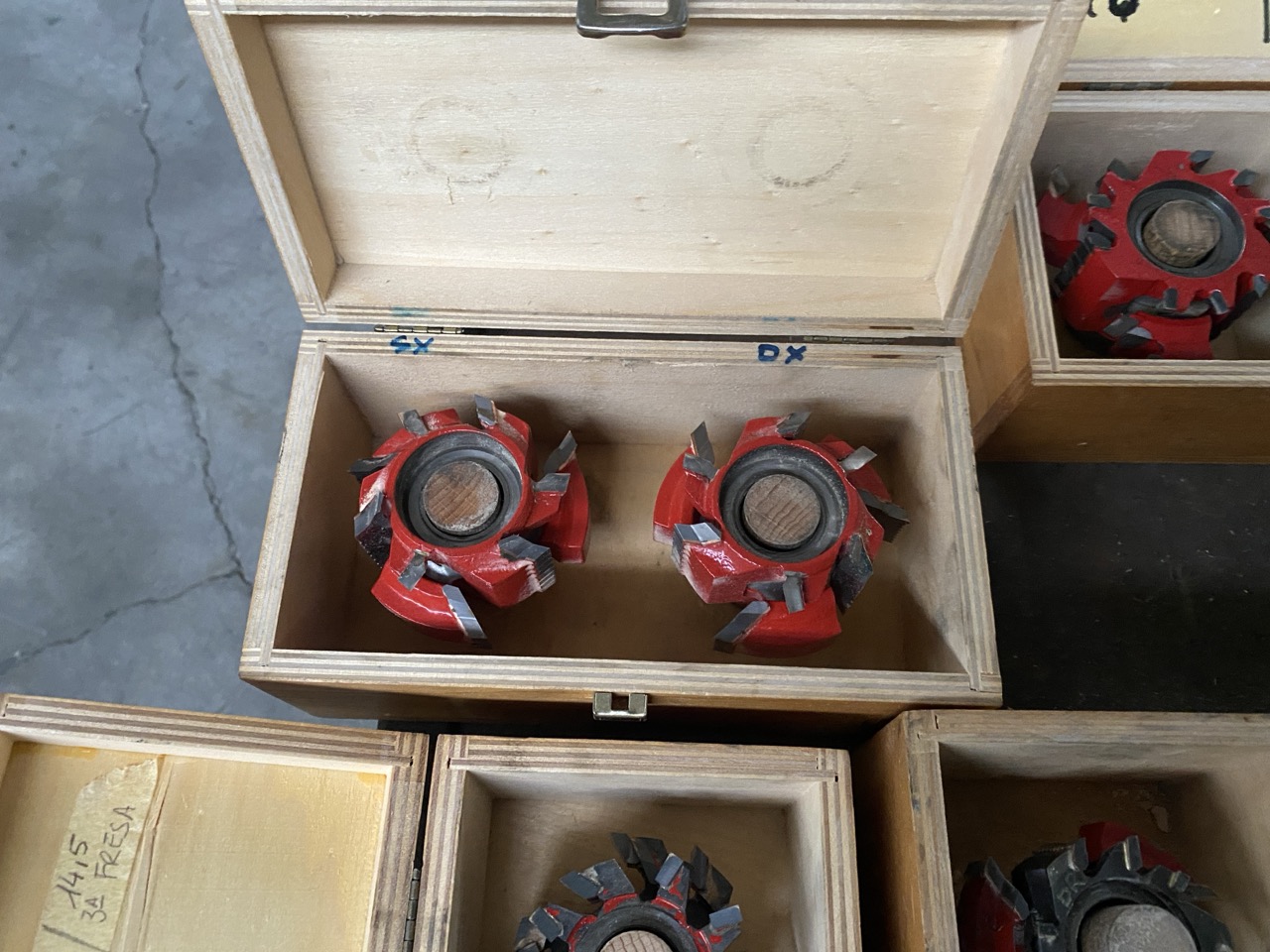 Usato Gruppi di frese per Tenonatrici Stondandi doppie Bacci o Balestrini