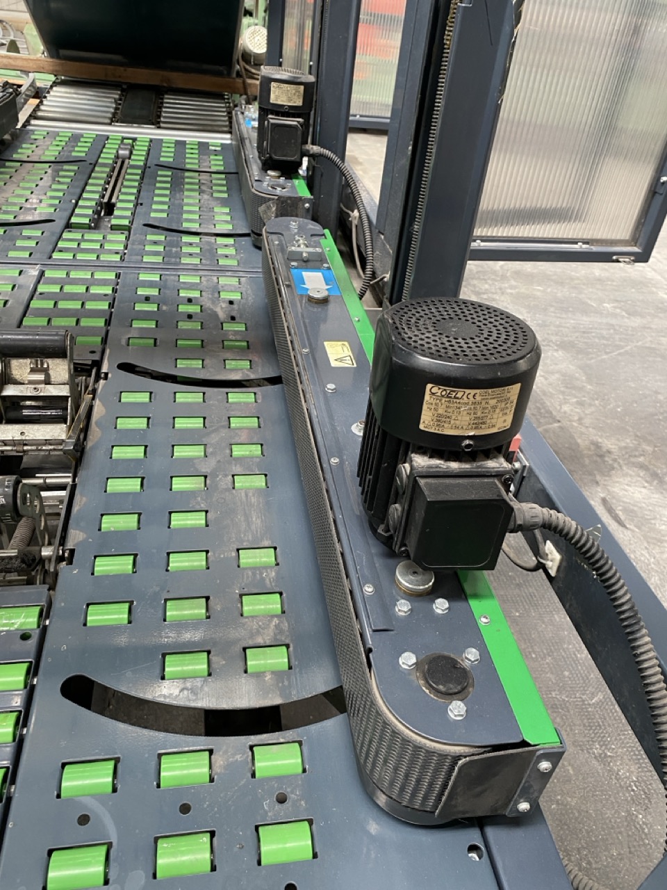 Usato Nastratrice superiore marca Siat