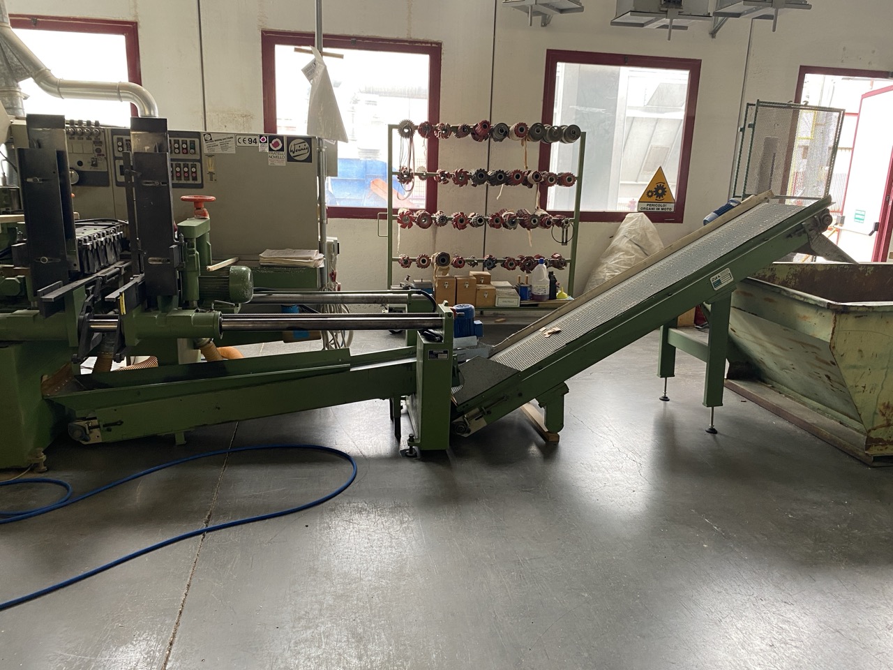 Usato Impianto completo 1994 Weinig U23 + Friulmac FN3 + giostra convogliatrice + nastro di ritorno + accessori