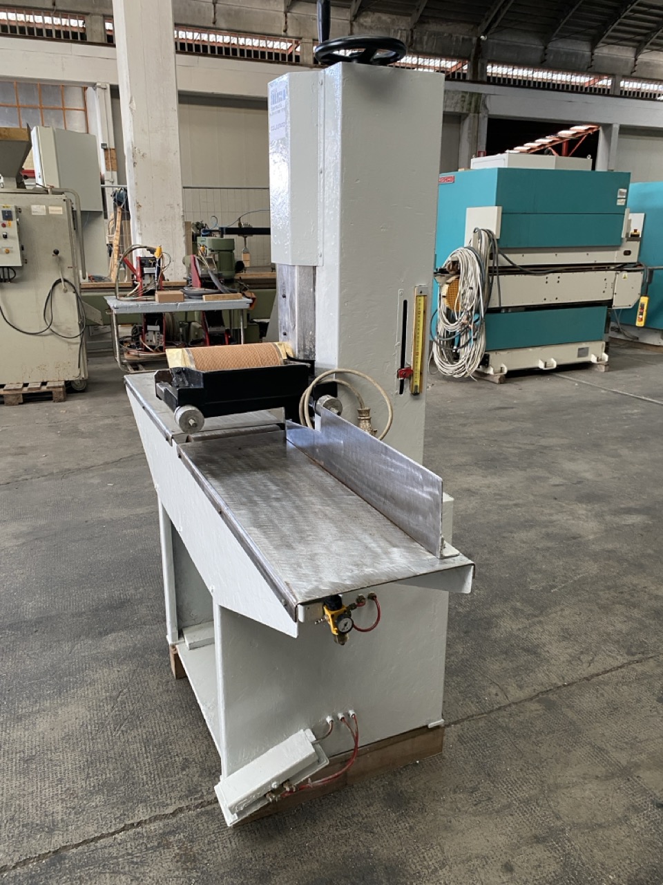 Usato Spalmacolla per listelli