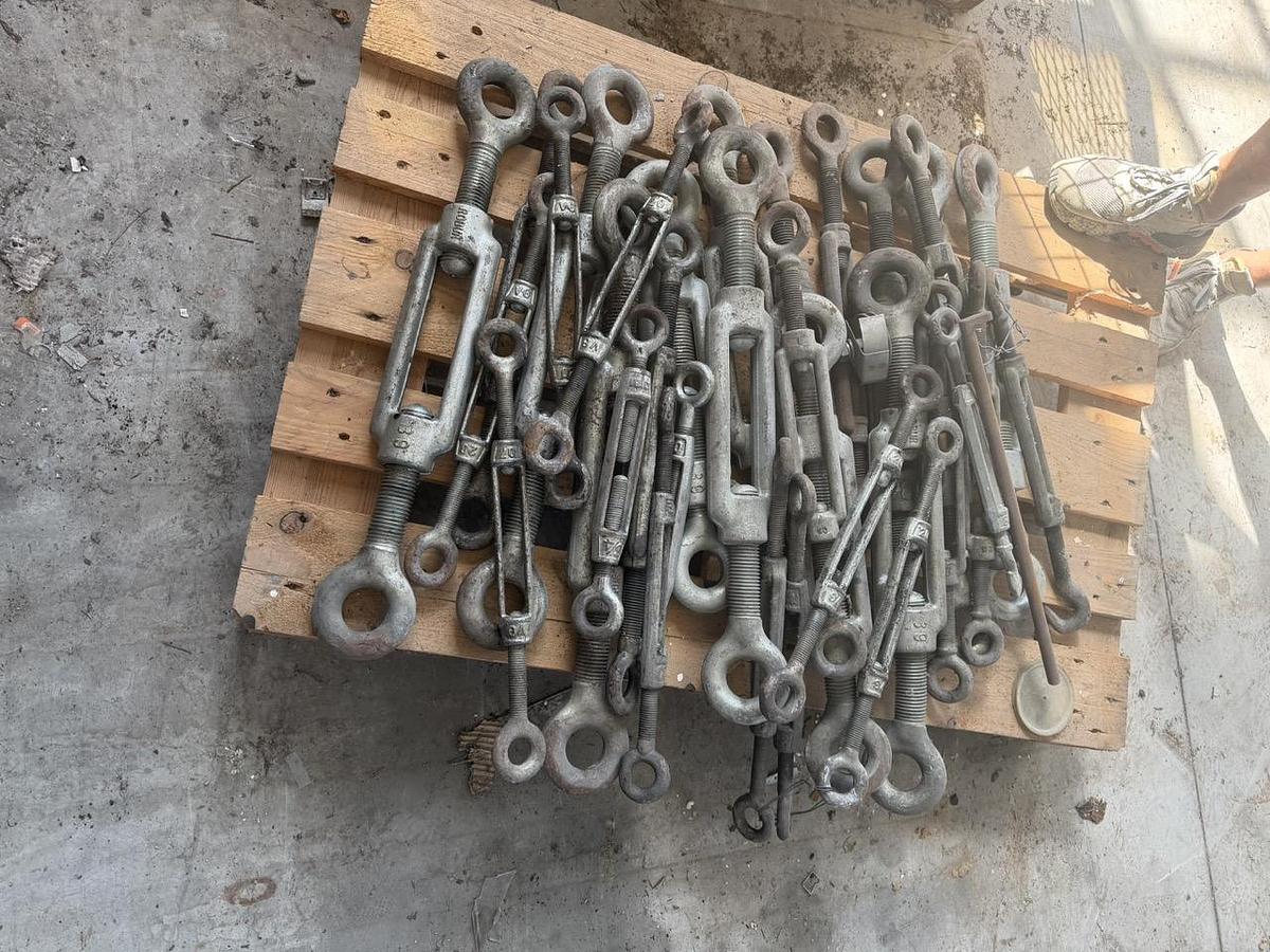 Usato Stock di tiranti misti