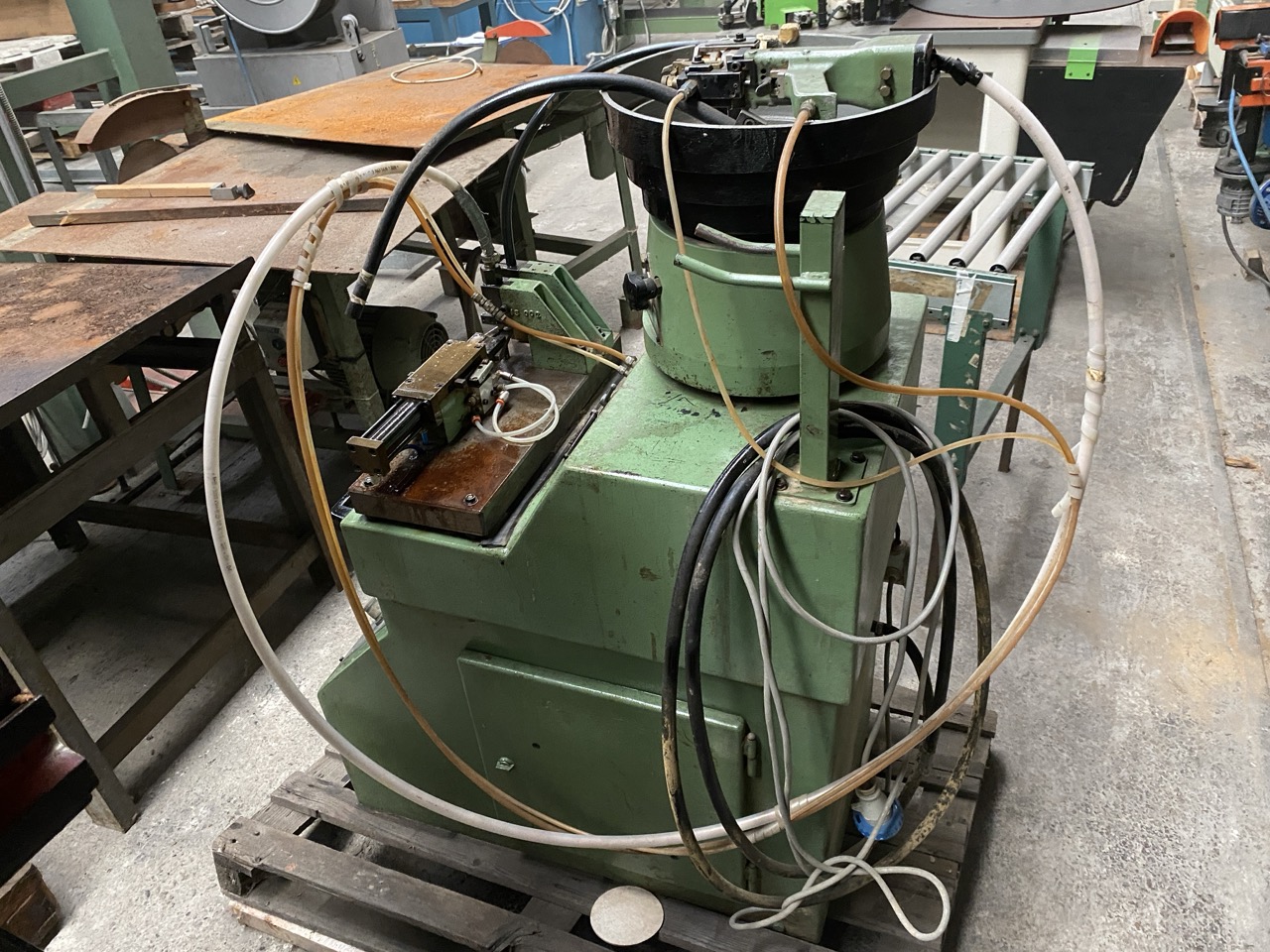 Usato Brema OV3B Inseritrice di perni in legno da 10mm, con pistola