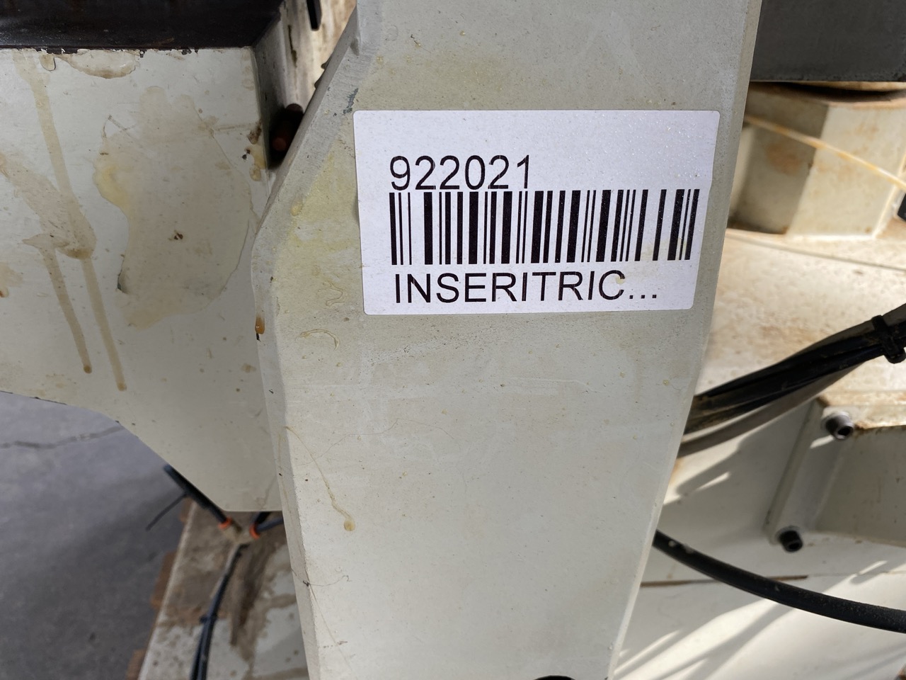 Usato Stock di 2 Inseritrici di spine da aggiustare (funzionanti al 70%)