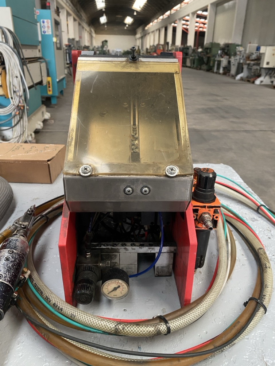 Usato Zucchelli Avvitatori automatici modello 8/20 