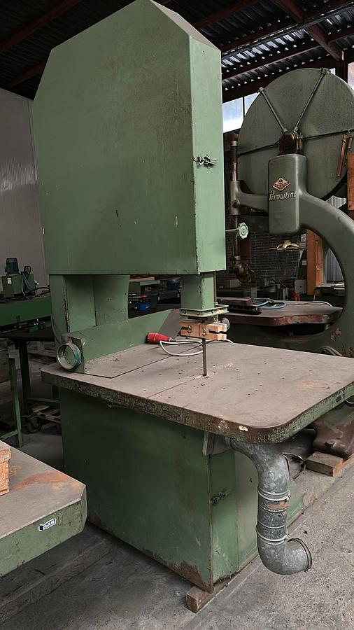 Usato Sega a nastro da mm. 900