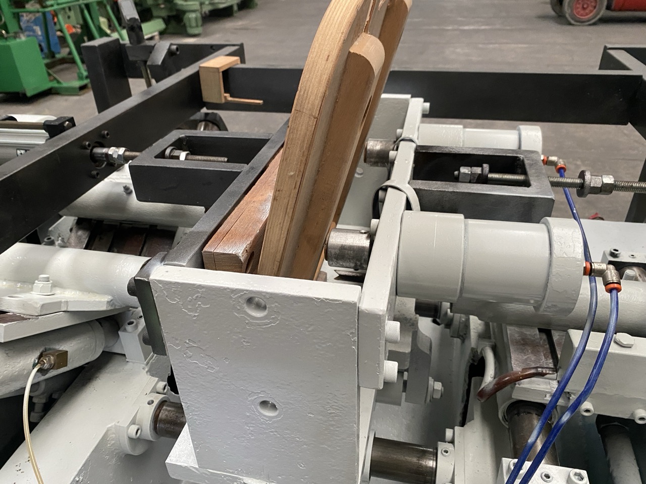 Usato Mortasatrice per sedili di sedie tipo Old America o similari