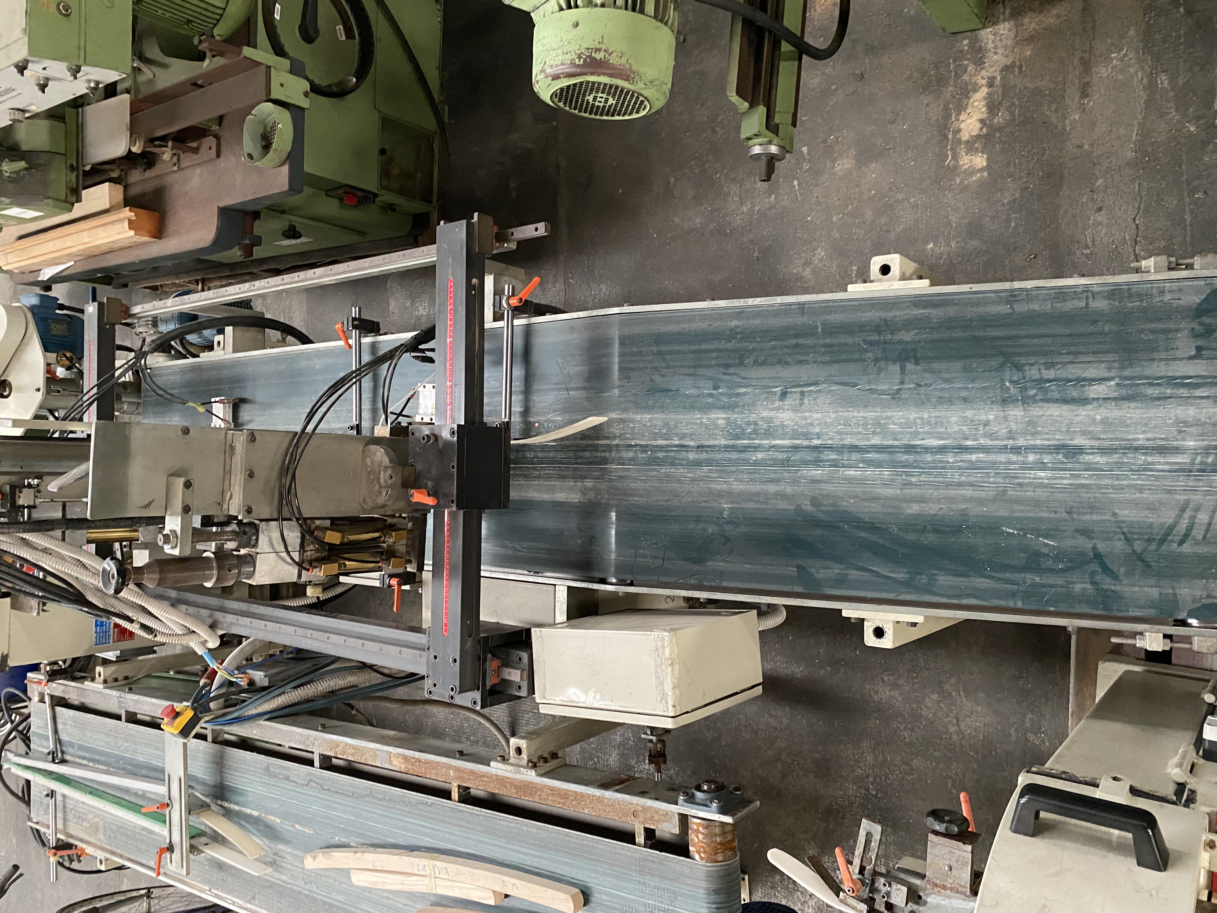 Usato Camam LEC200/AV (modificata) con nastro di introduzione e caricatore