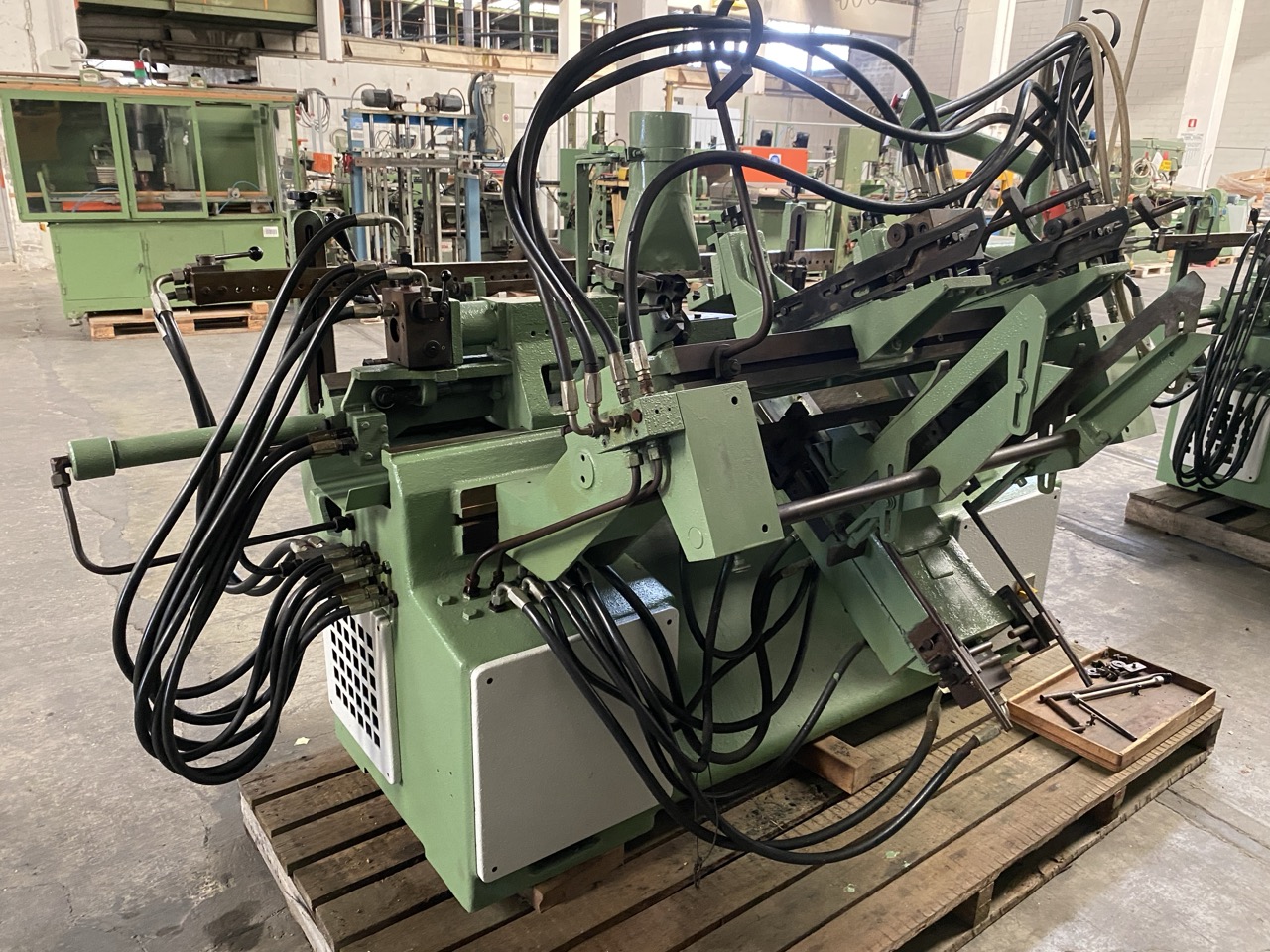 Usato OMA \ 60 \ A Tornio per legno, automatico con caricatore, lunghezza massima dei pezzi mm. 600