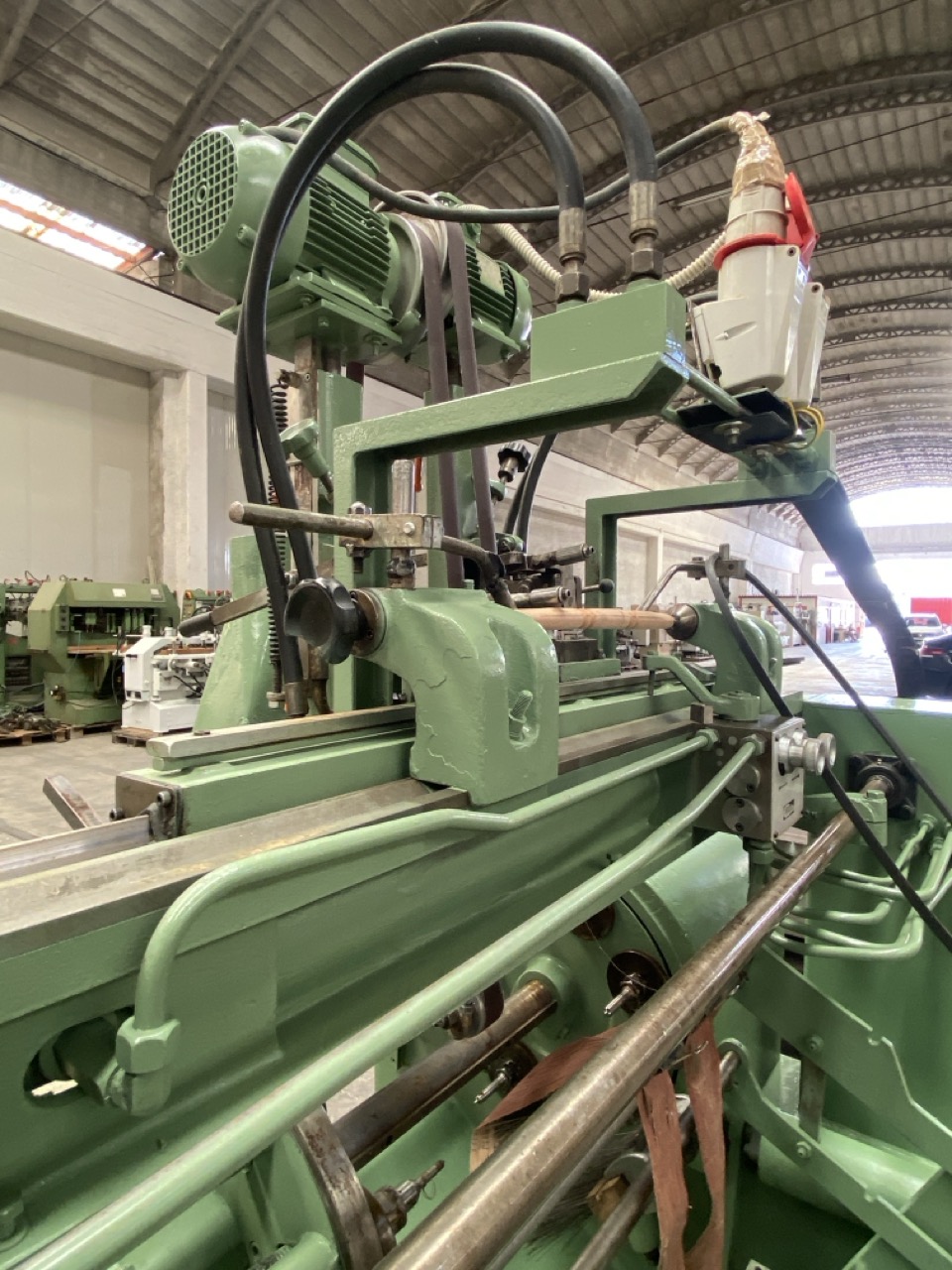 Usato Genini LAR-120 Levigatrice per tornito