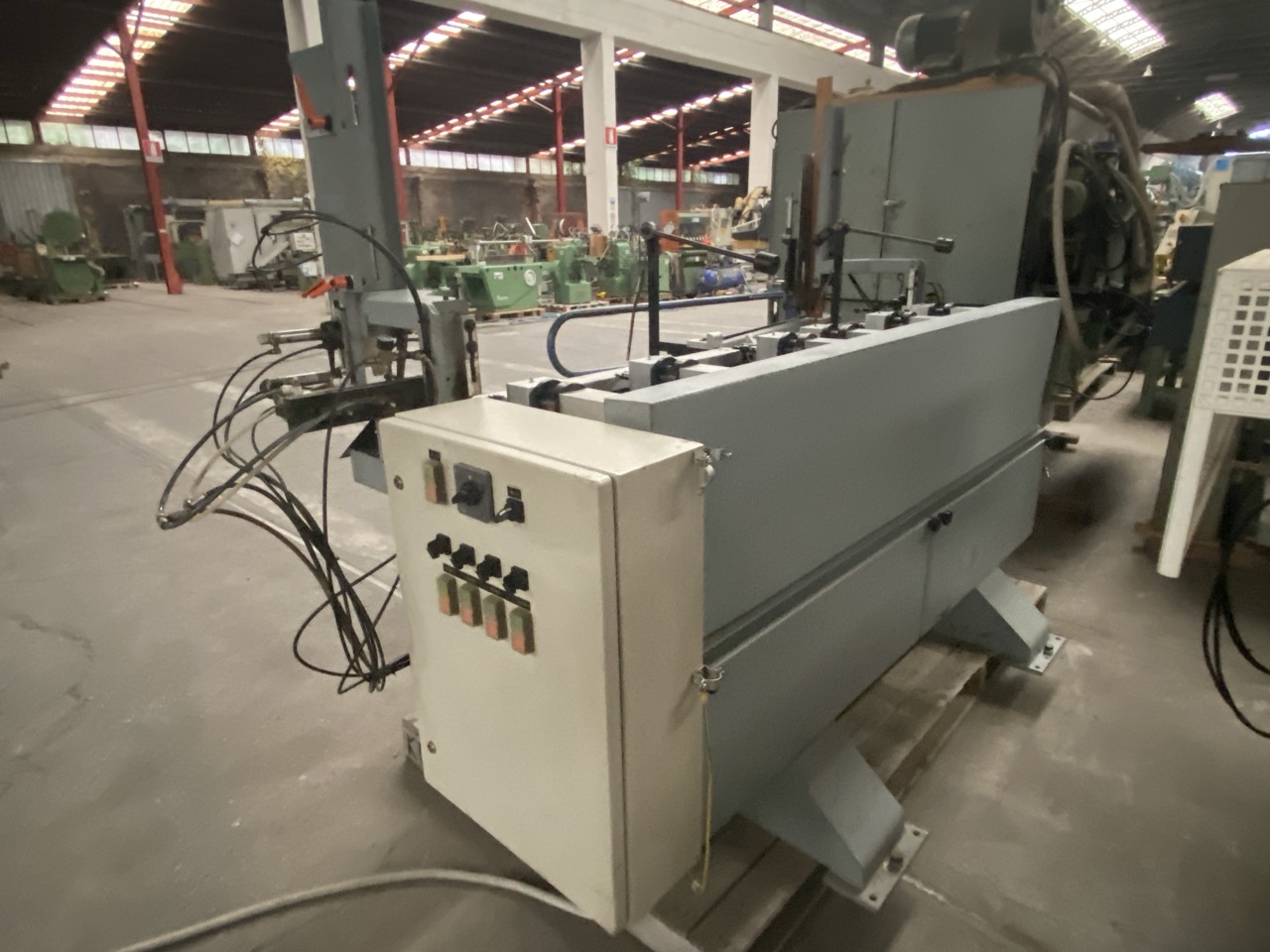 Usato Comec FM0/2000/CA Foratrice orizzontale con caricatore