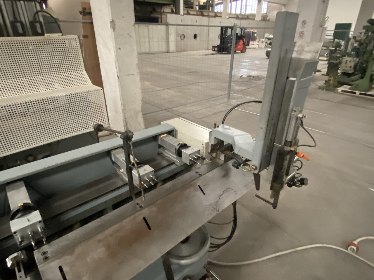 Usato Comec FM0/2000/CA Foratrice orizzontale con caricatore