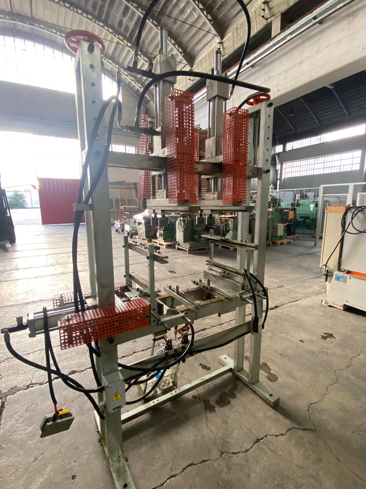 Usato 1996 Camam SI/PM-T-TS 2 Coppie di Strettoi idraulici, premontaggio, per sedie in legno