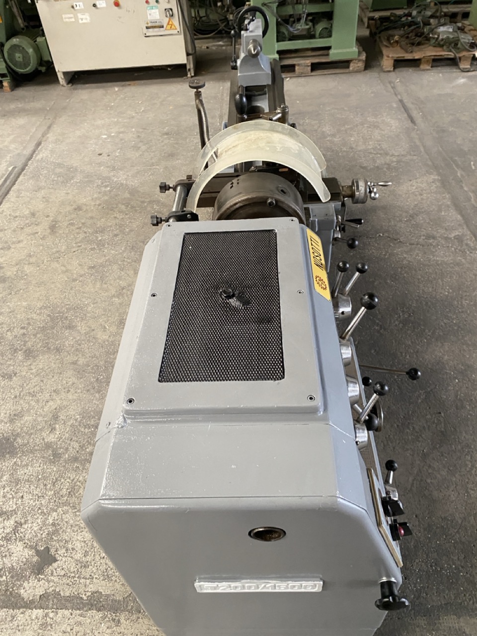 Ricondizionato Nosotti T200/1500 Tornio usato lavorazione ferro completo di accessori