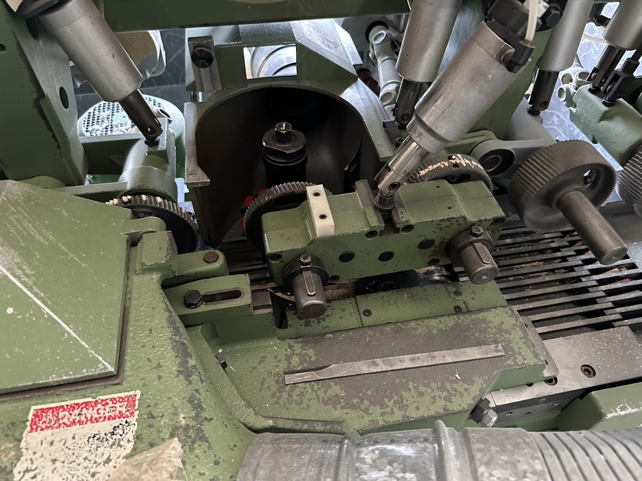 Usato Impianto completo 1994 Weinig U23 + Friulmac FN3 + giostra convogliatrice + nastro di ritorno + accessori