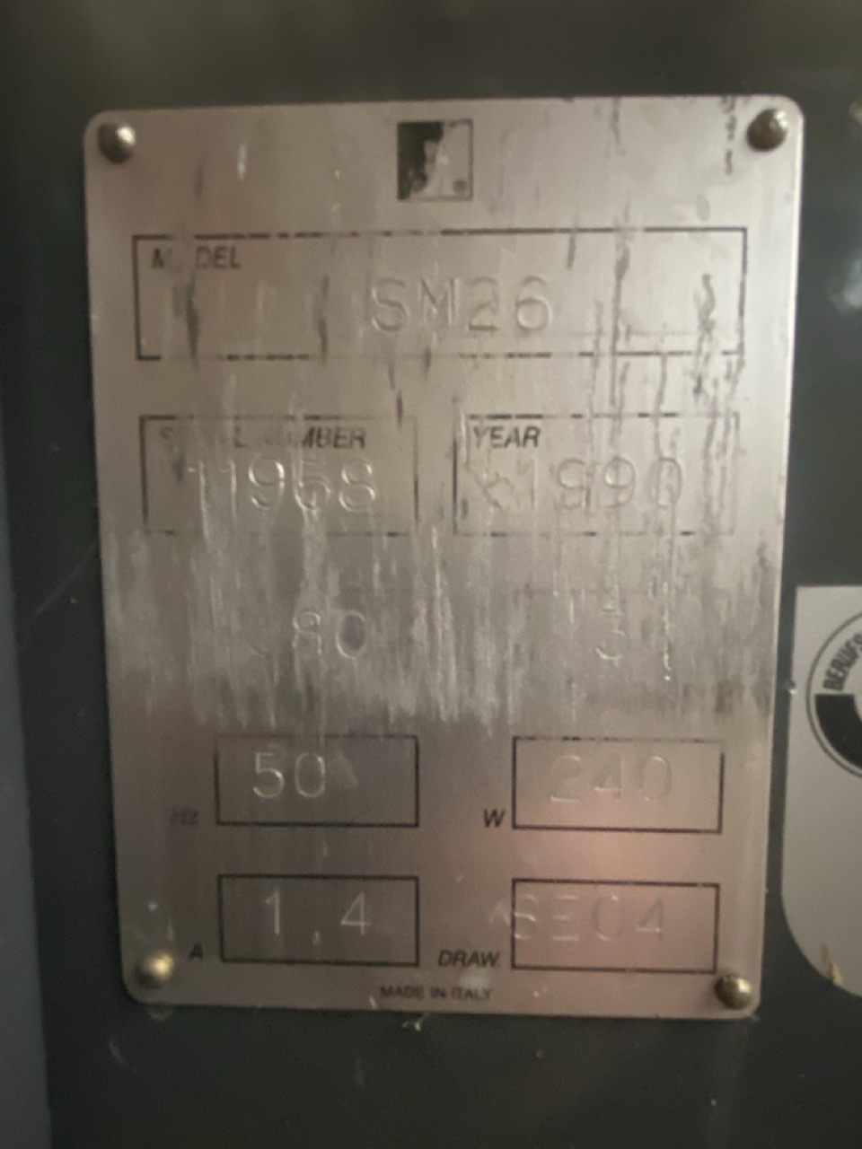 Usato Siat SM26 Scocciatrice superiore e inferiore completa di rulliere di carico e scarico.