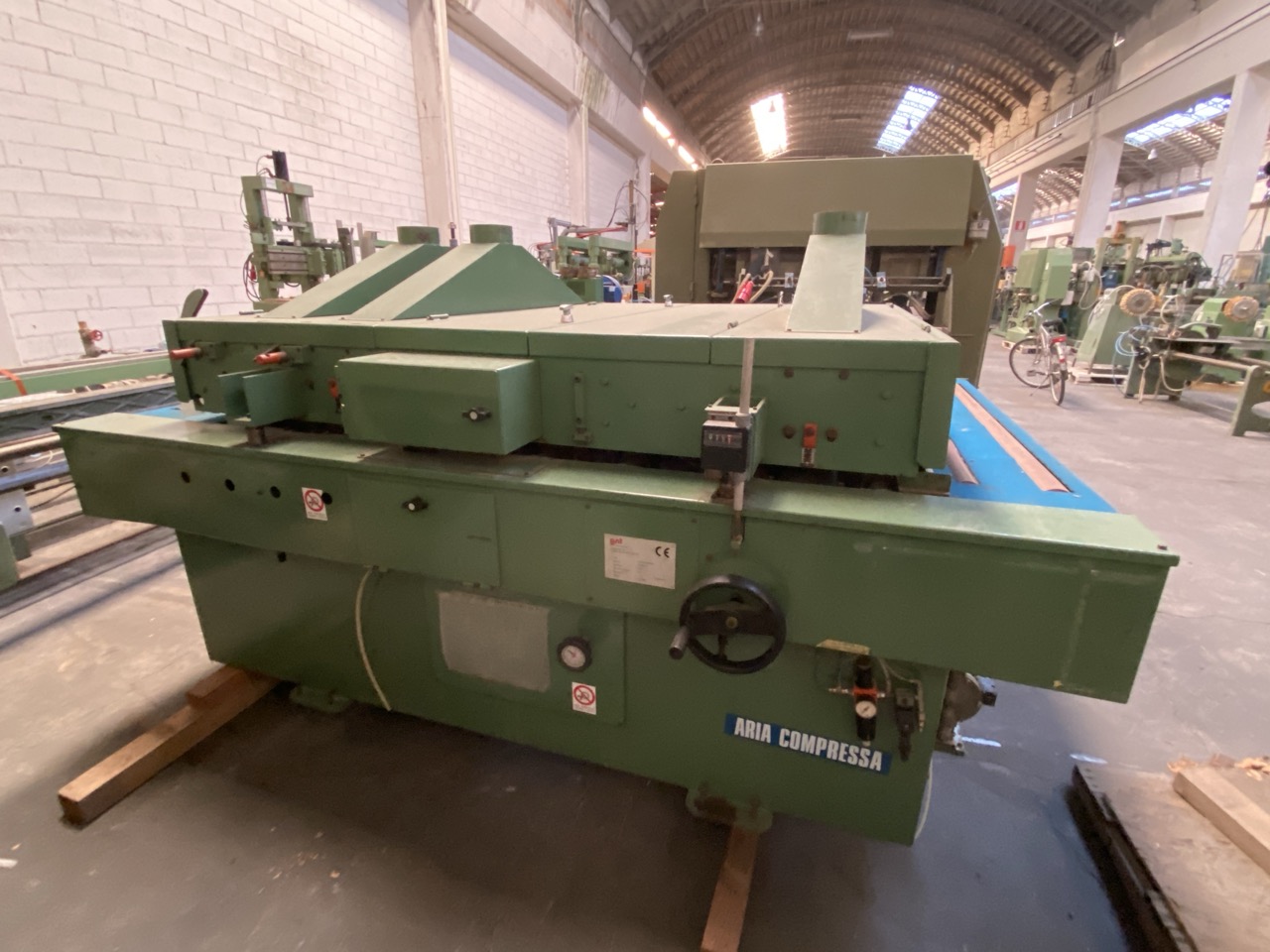 Usato GNT S 1300/2 Spazzolatrice Lavapannelli superiore e inferiore