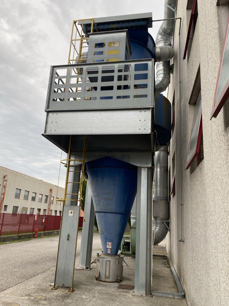 Usato 2000 CM CM 25D/99 FAIR JET12 325/1200 Ciclone di aspirazione per polveri