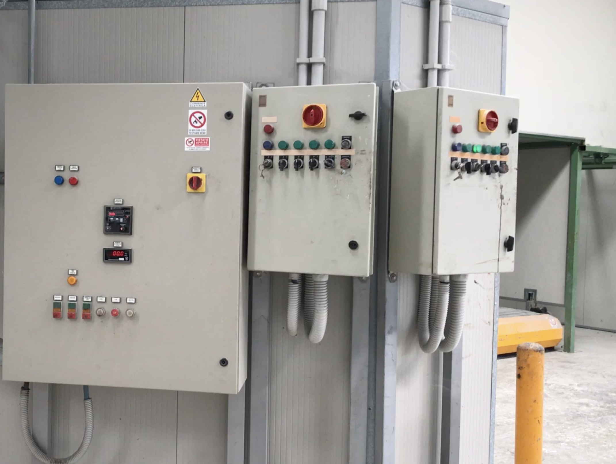 Usato Catena di verniciatura marca Conveyor