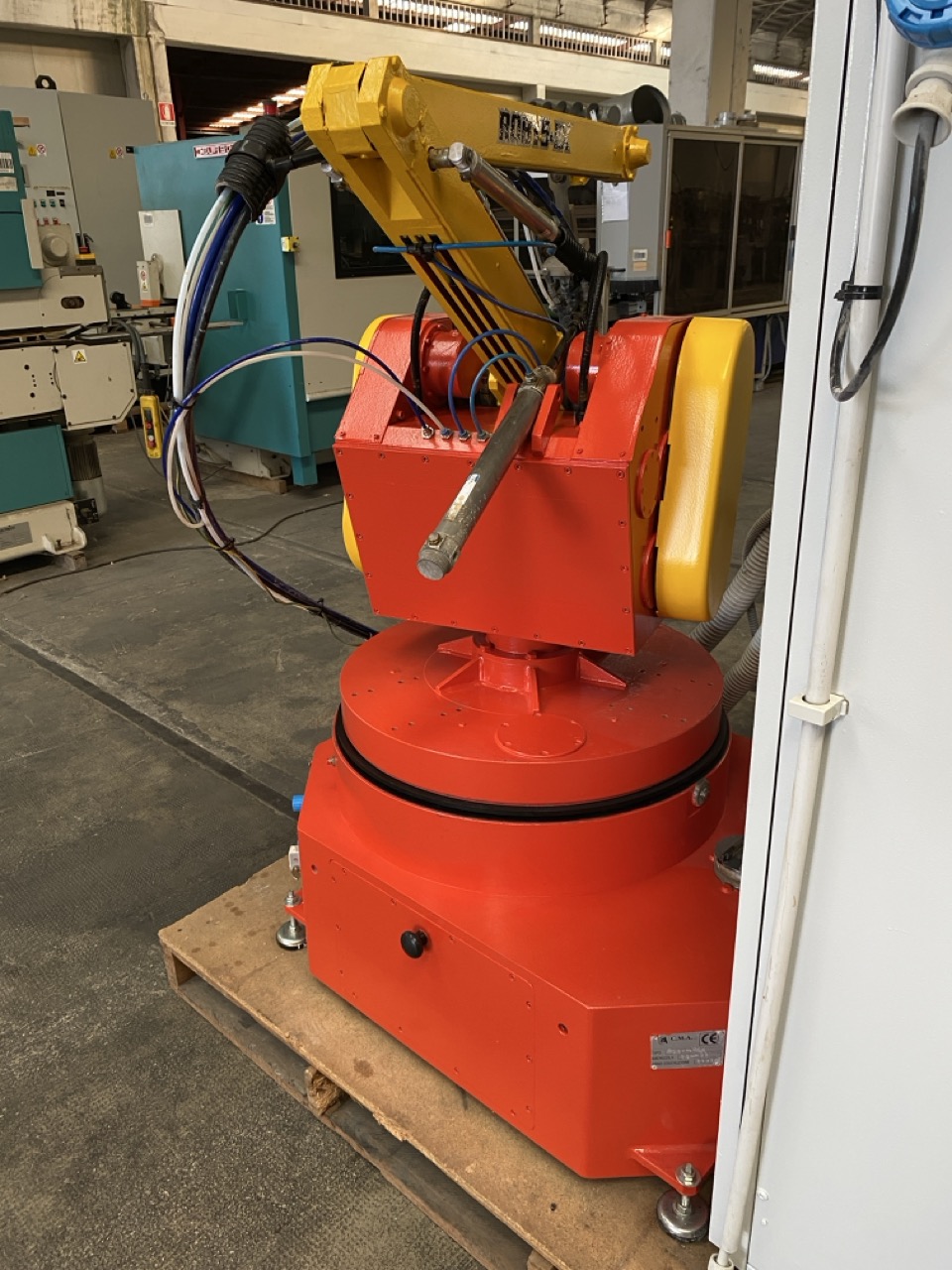 Usato 1997 CMA Roby 5 EX Robot di verniciatura antropomorfo (auto apprendimento) completo di pistola elettrostatica e generatore