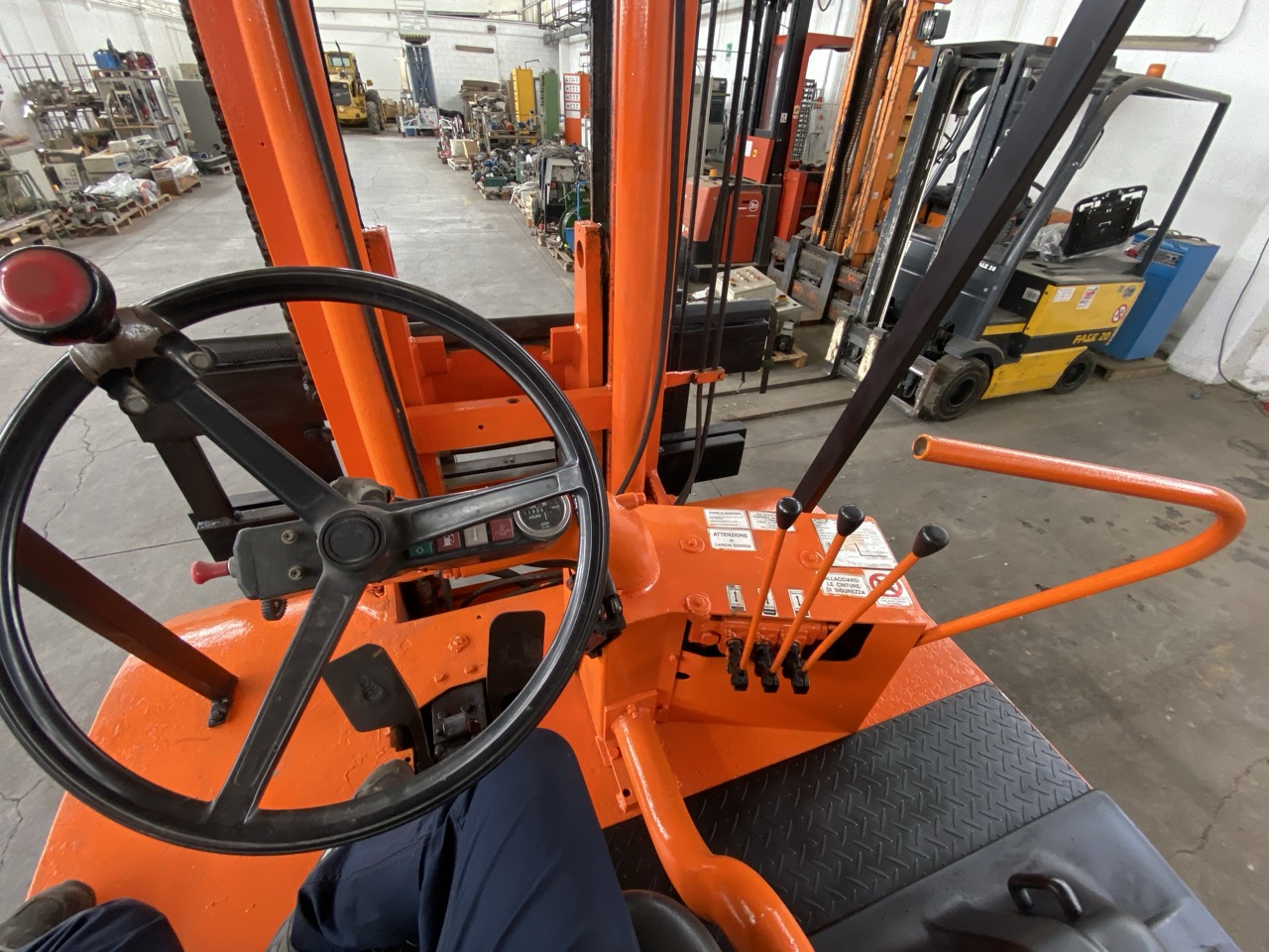 Usato Sollevatore Lugli, diesel, portata 6 Ton