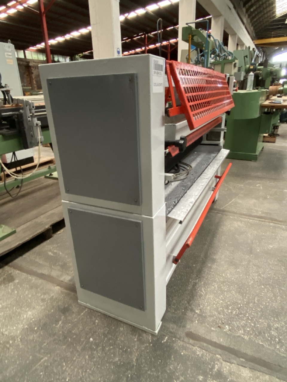 Ricondizionato Osama Spalmacolla a 2 rulli da 1300mm, marchiata CE