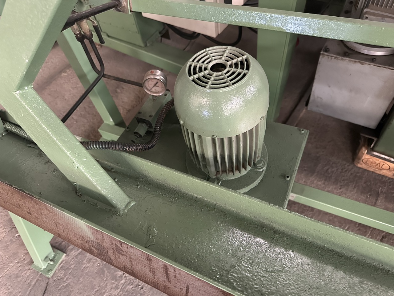 Usato Italpresse Strettoio idraulico per serramenti