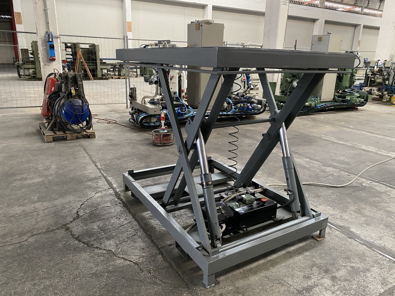 Ricondizionato Pedana di sollevamento idraulica (treppel)