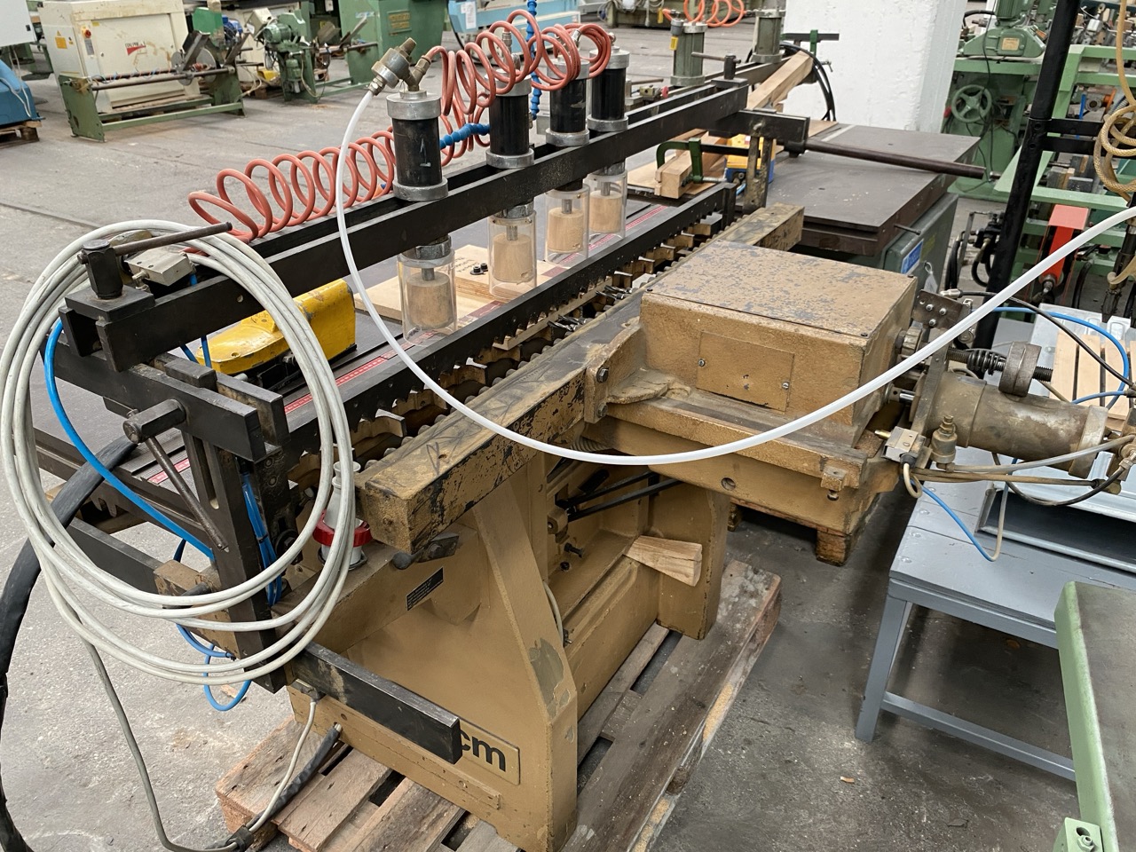 Usato SCM Foratrice Per falegname, orizzontale e verticale, a 39 mandrini