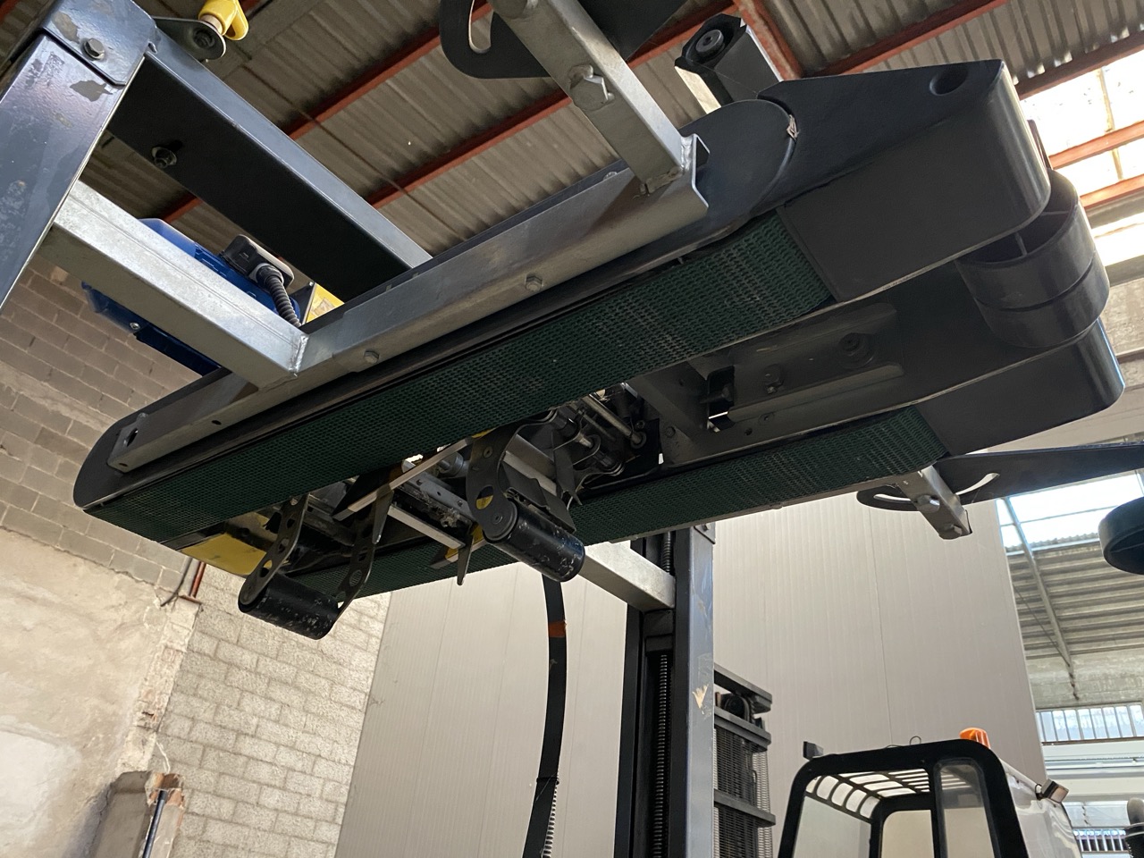 Usato Siat SM26 Scocciatrice superiore e inferiore completa di rulliere di carico e scarico.