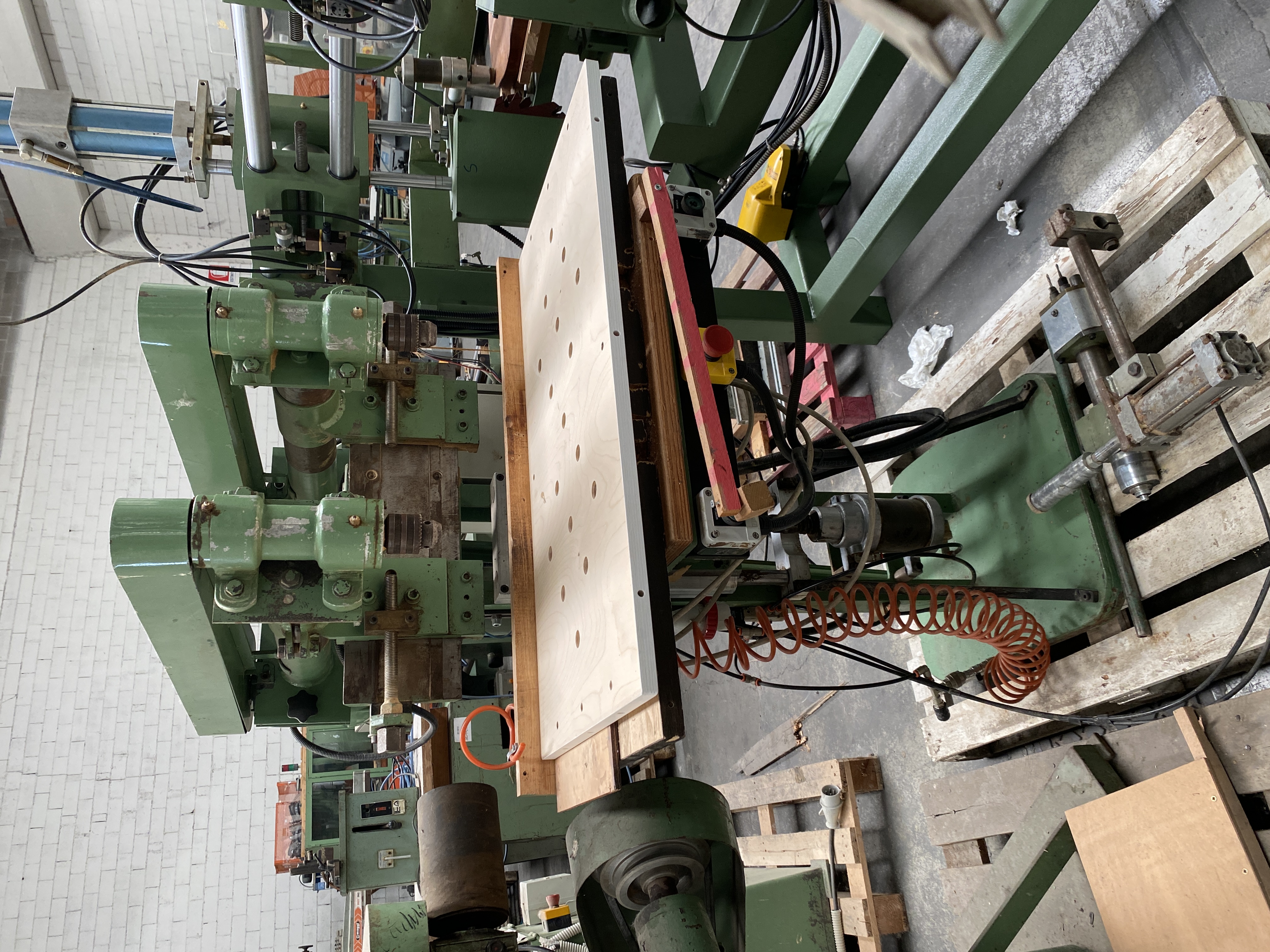 Usato Foratrice verticale a 2 mandrini regolabili