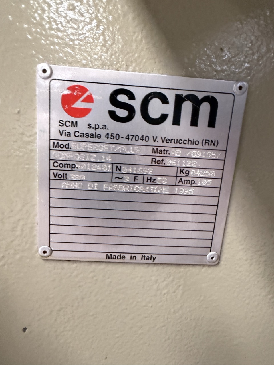 Usato 1995 SCM Superset 23 Plus Scorniciatrice marchiata CE, a 6 alberi, banco da mm. 230 con piano rigato.