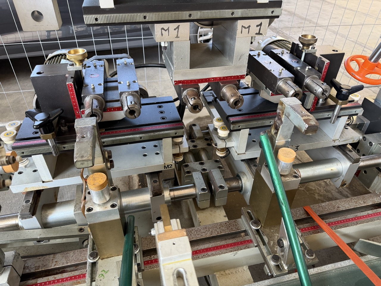 Usato 1995 Camam MO/30/6A/CR-PLC Mortasatrice automatica orizzontale