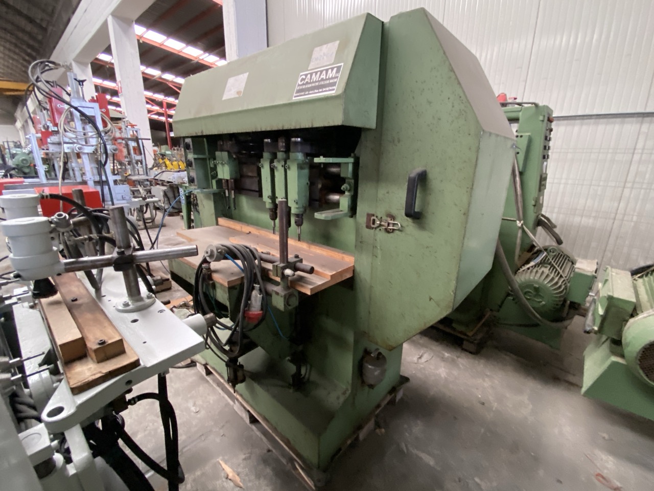 Usato Camam Mortasatrice verticale con 5 mandrini