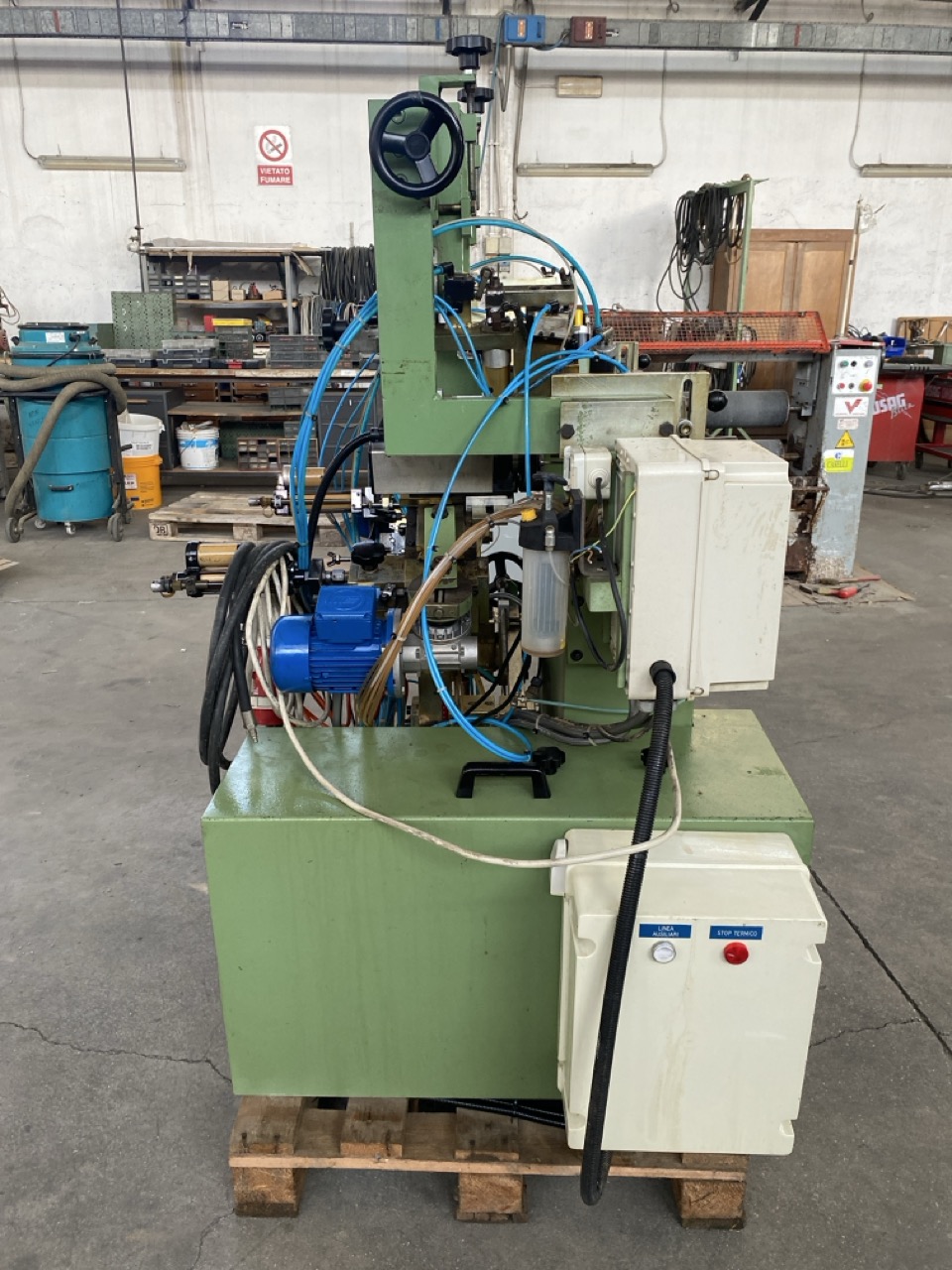 Usato Foratrice Mortasatrice orizzontale e verticale, inclinabile