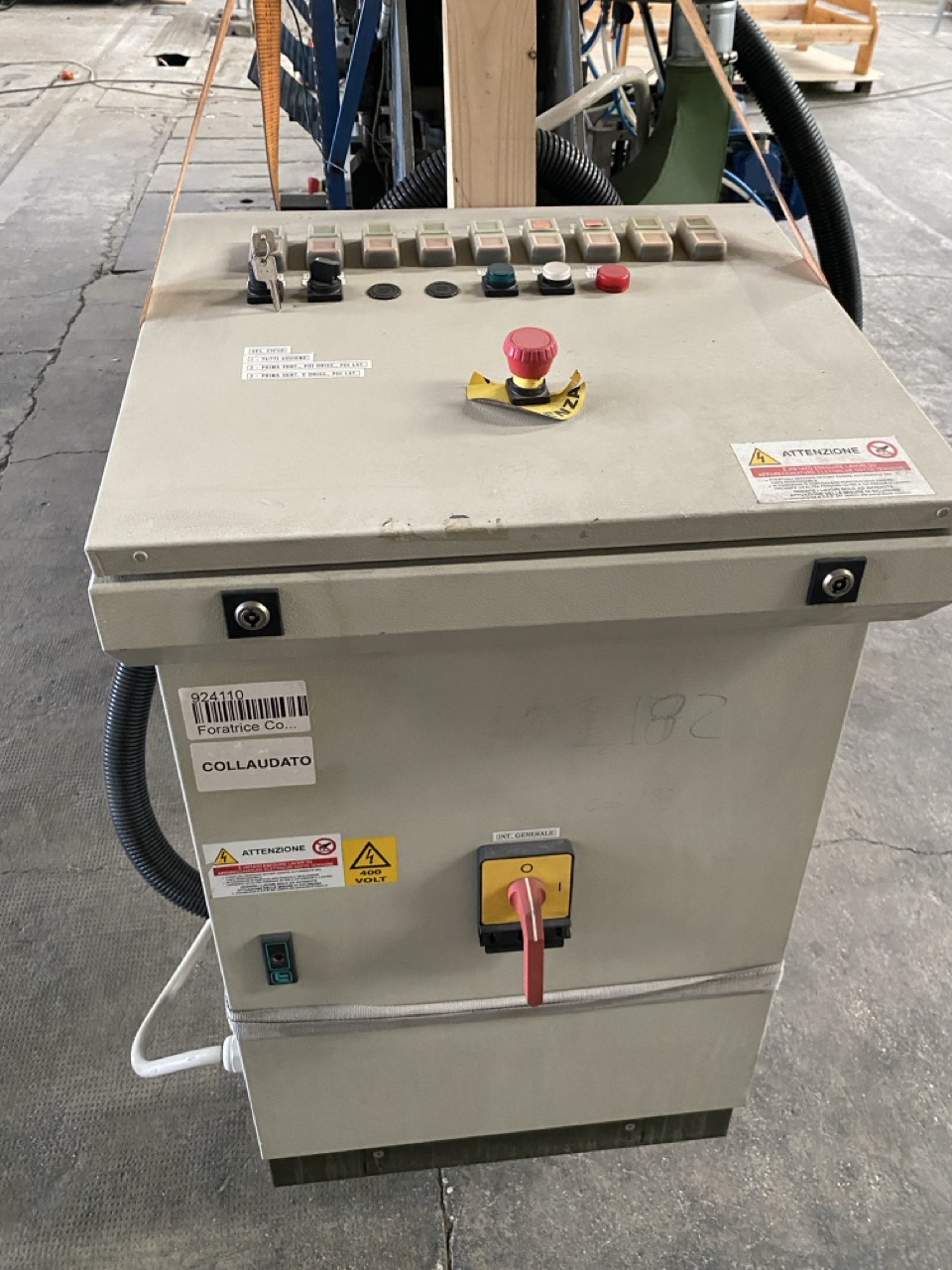 Usato Comec Foratrice Fresatrice Comec per fianchi di letto o simili