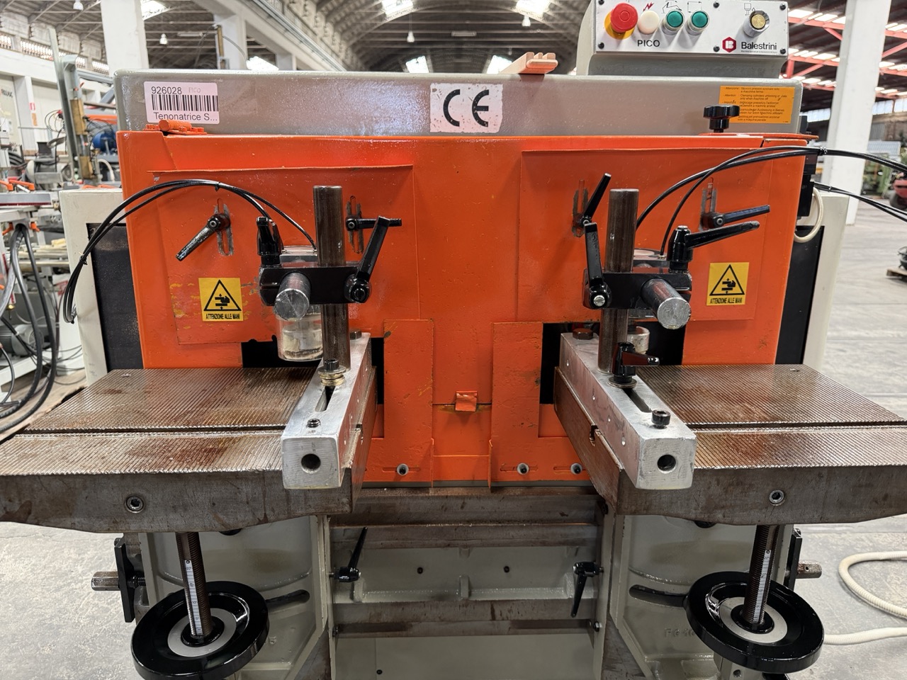 Usato 1996 Balestrini PICO Tenonatrice Stondante automatica a 1 testa e 2 banchi