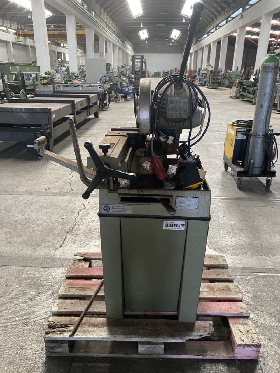 Usato Troncatrice a disco per materiali ferrosi