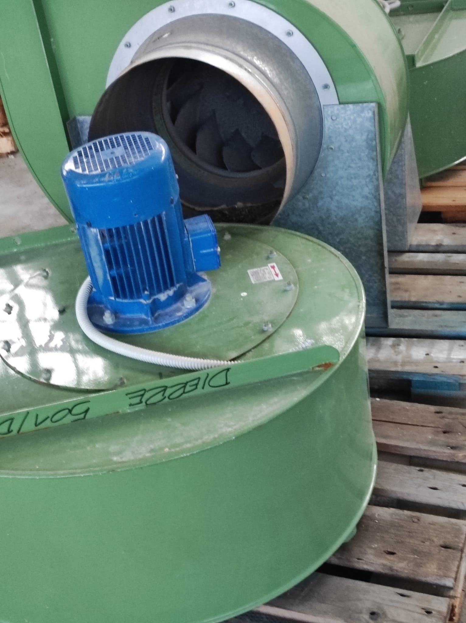 Usato Nr. 11 Ventilatori a stock