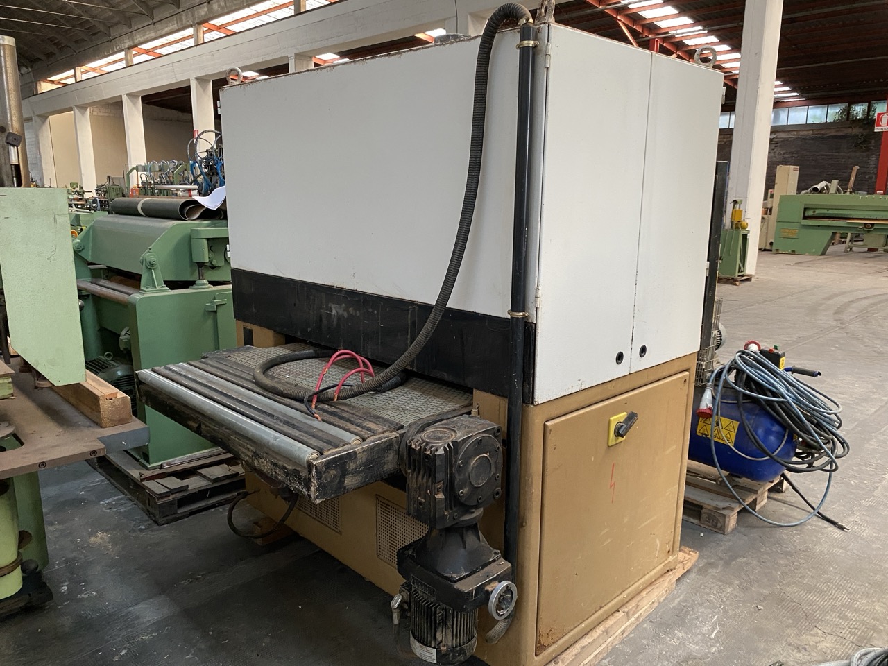 Usato SCM Sandya CL110 Calibratrice rullo + tampone con nastro da 1100 mm