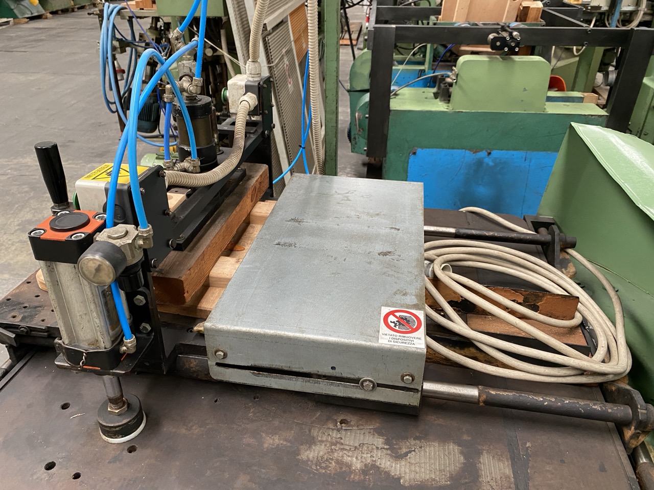 Usato Fresatrice manuale per sedili in legno o elementi simili