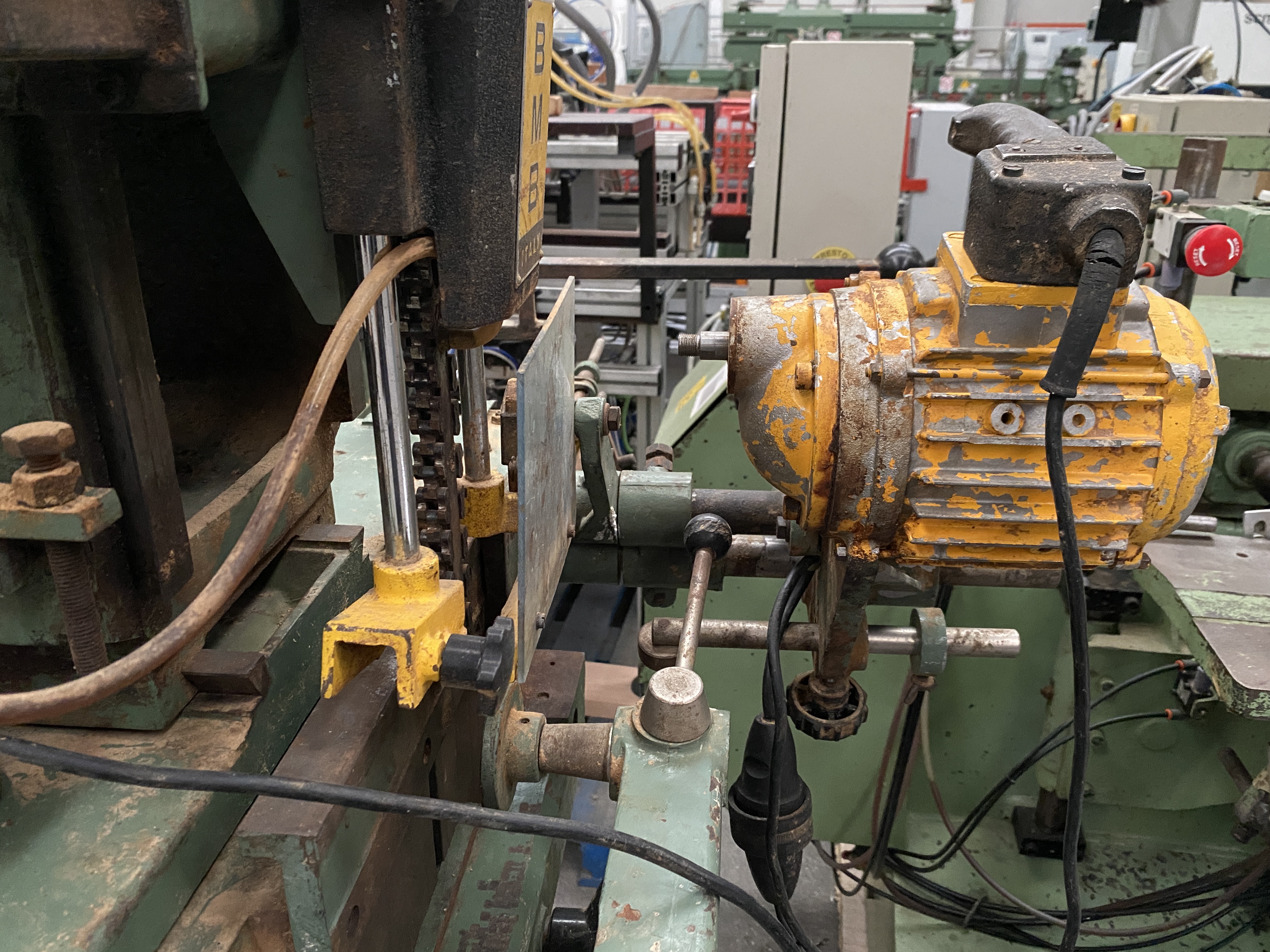 Usato Cavatrice a catena