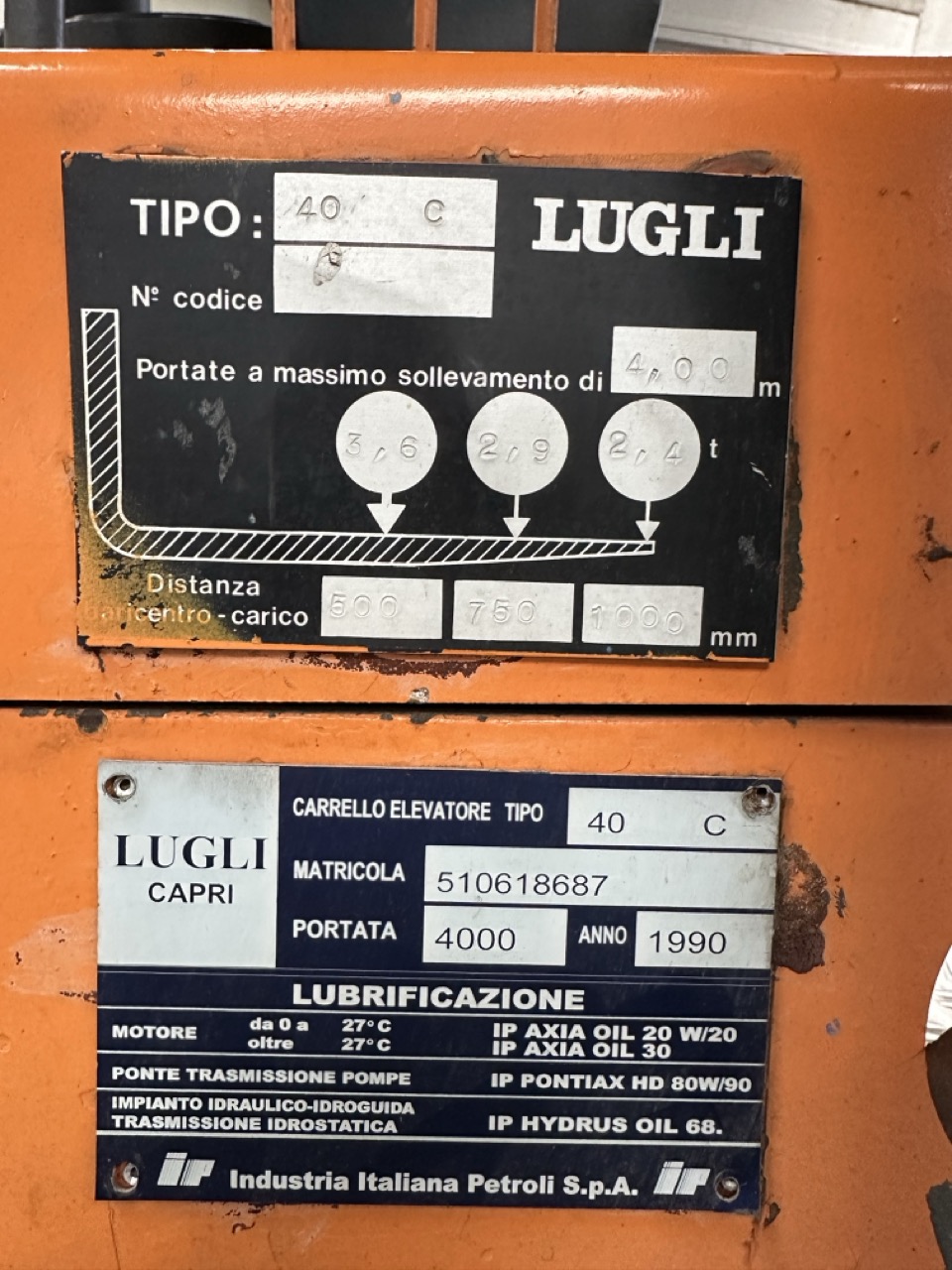 Usato 1990 Lugli 40C Sollevatore diesel, gemellato, con translatore