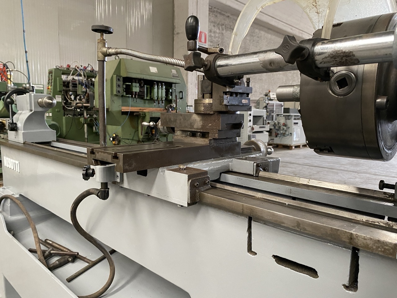 Ricondizionato Nosotti T200/1500 Tornio usato lavorazione ferro completo di accessori