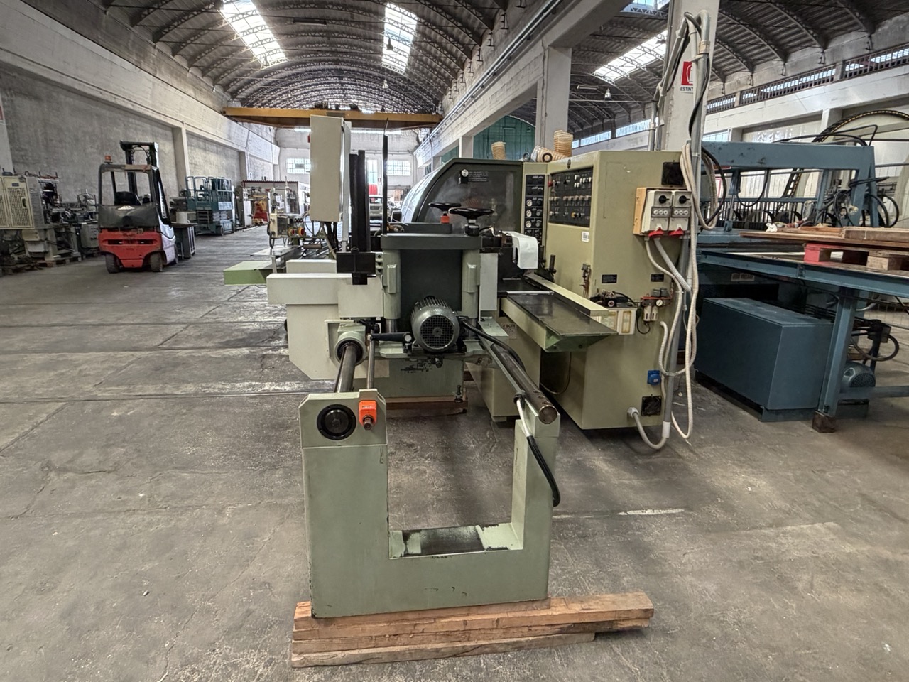 Usato Friulmac FN/3 Troncatore Caricatore per Scorniciatrice (con modifica per larghezza pezzi fino a mm 230)