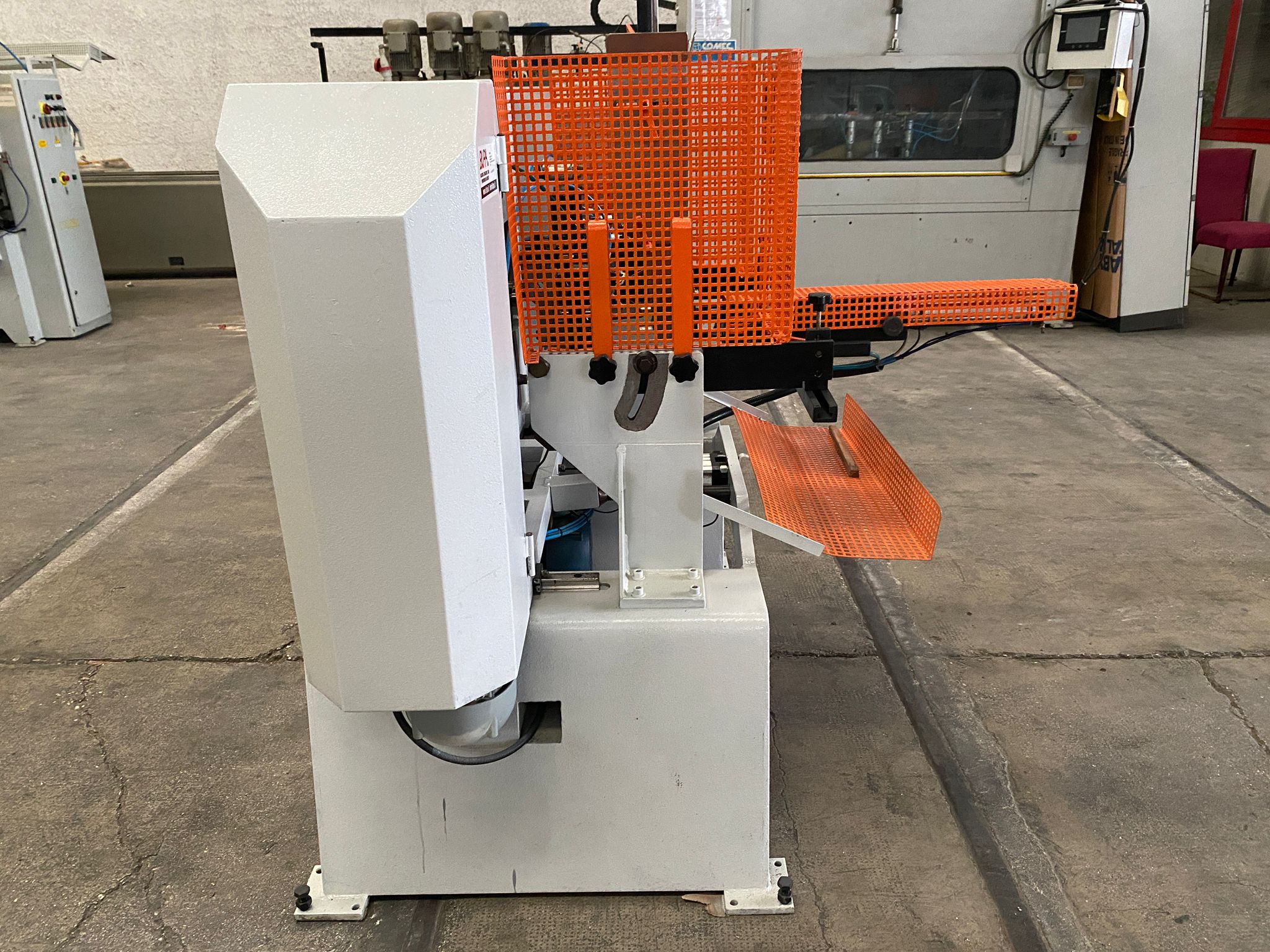 Ricondizionato 1995 Comec MMO/5-CL+CA Mortasatrice orizzontale a doppia oscillazione, con 7 mandrini