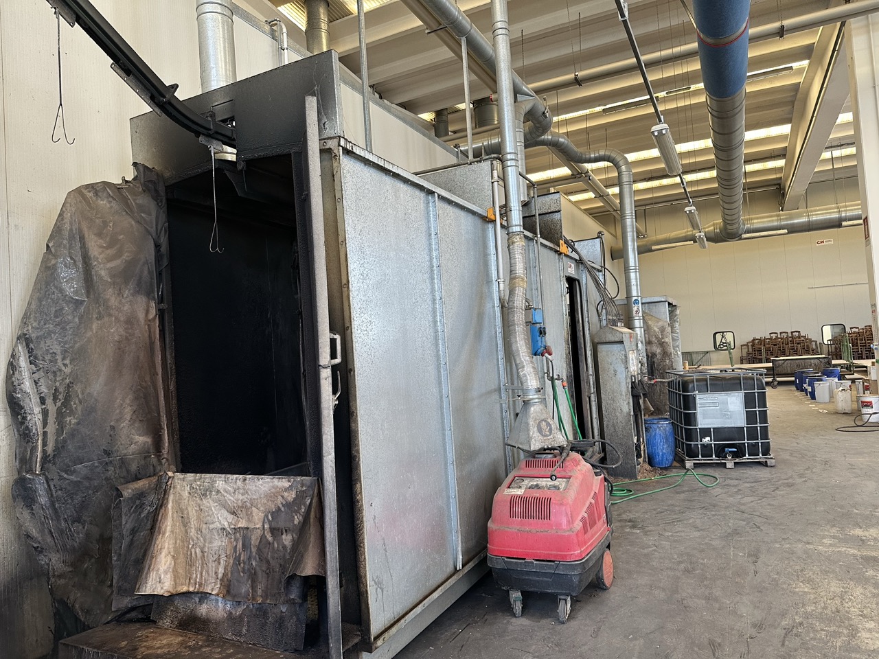 Usato Impianto automatico di verniciatura per sedie