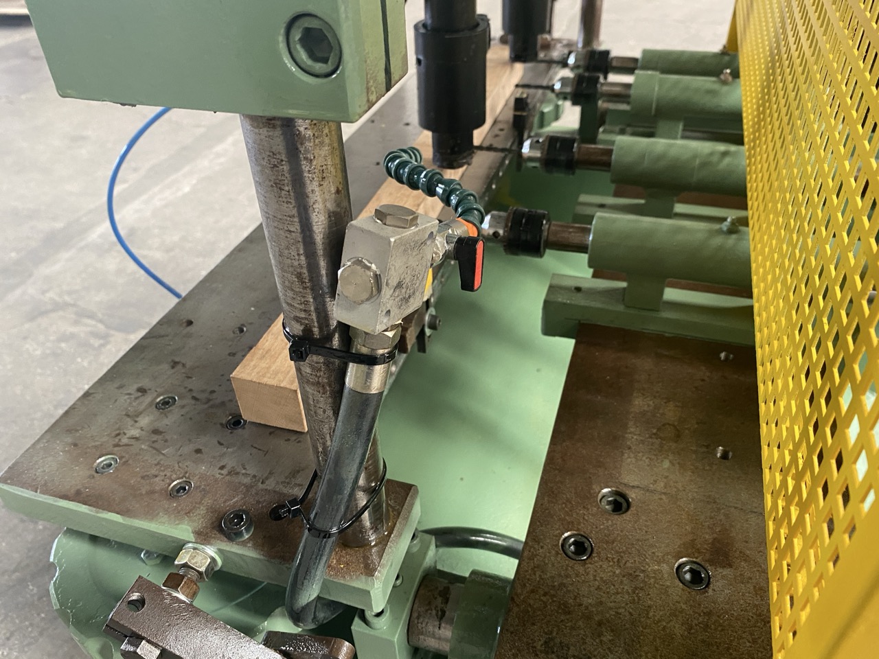 Usato Foratrice orizzontale a 4 mandrini